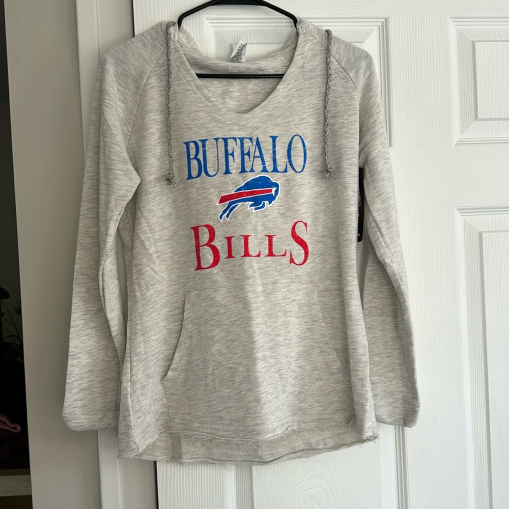 Buffalo bills hooded long sleeve women’s size Medium